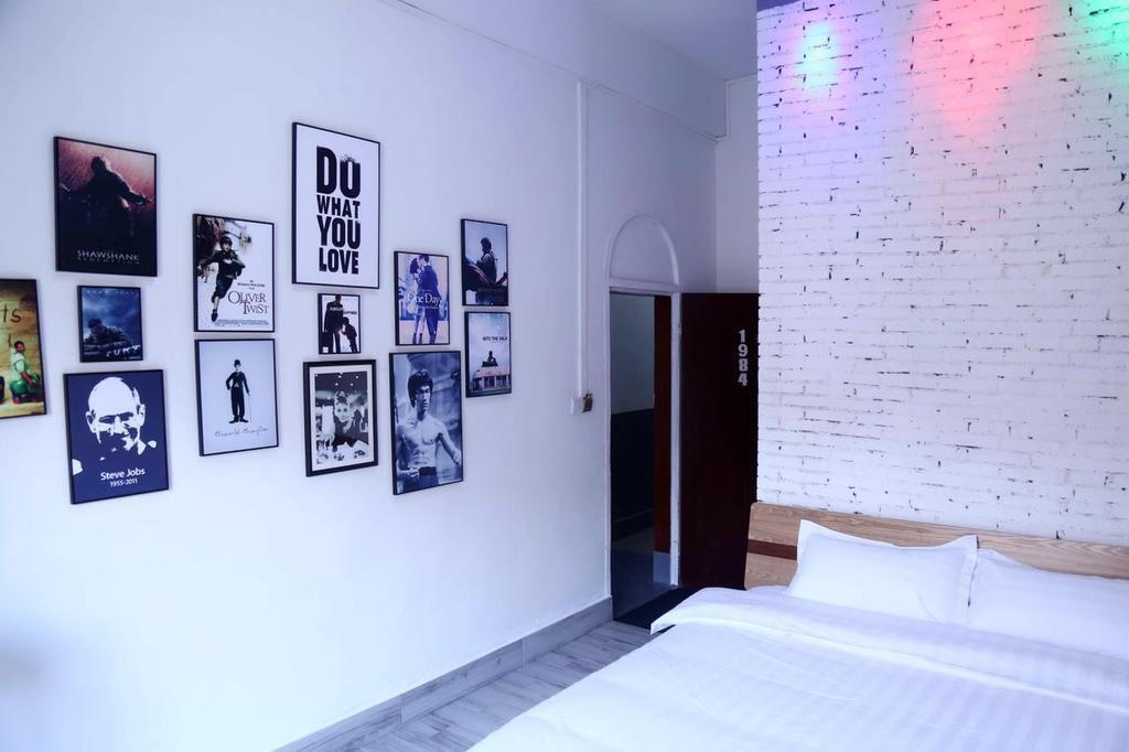 Zhaohuaxishi Youth Hostel Гуанчжоу Экстерьер фото